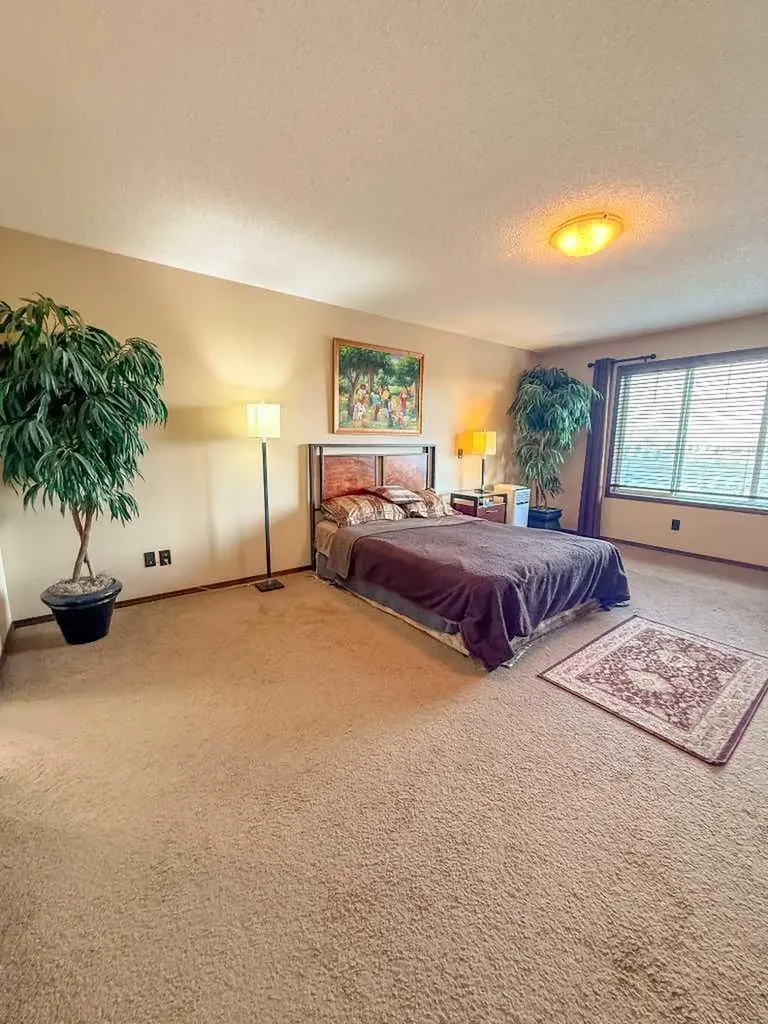 128 Chaparral Valley Drive SE Calgary AB T2X0M4