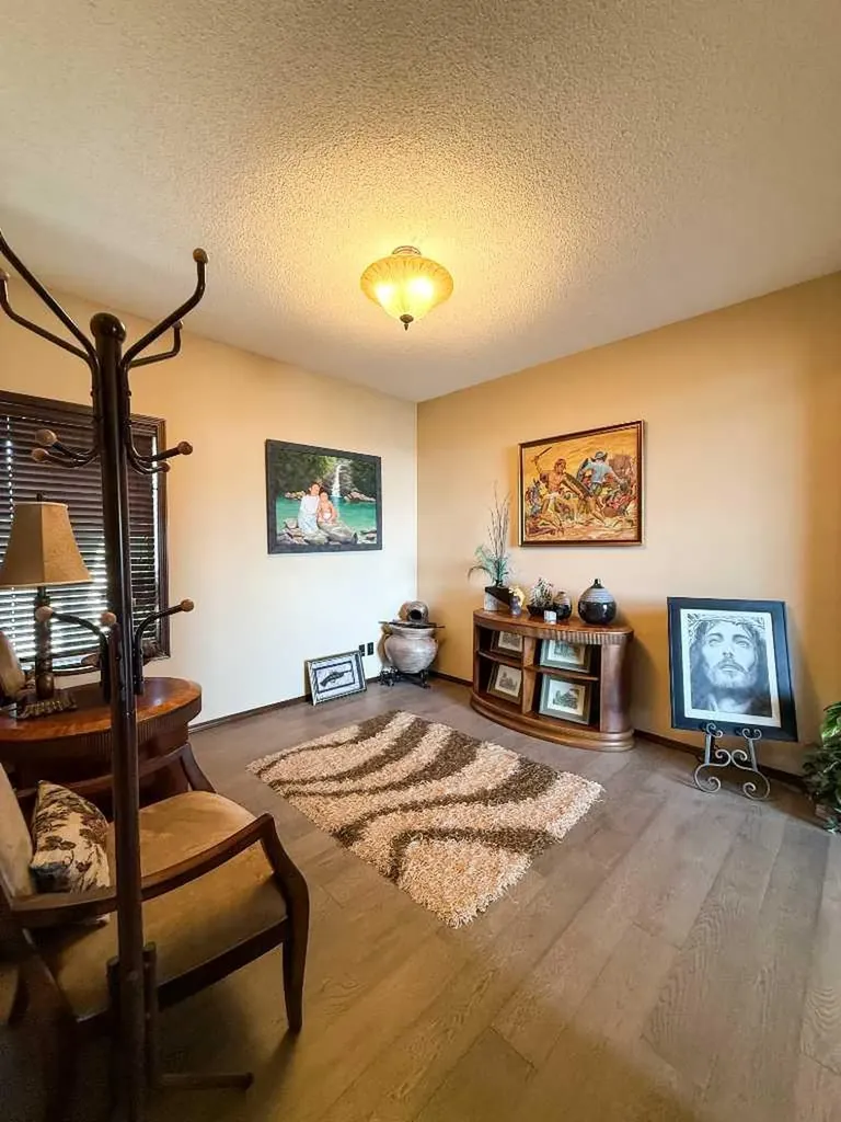 128 Chaparral Valley Drive SE Calgary AB T2X0M4