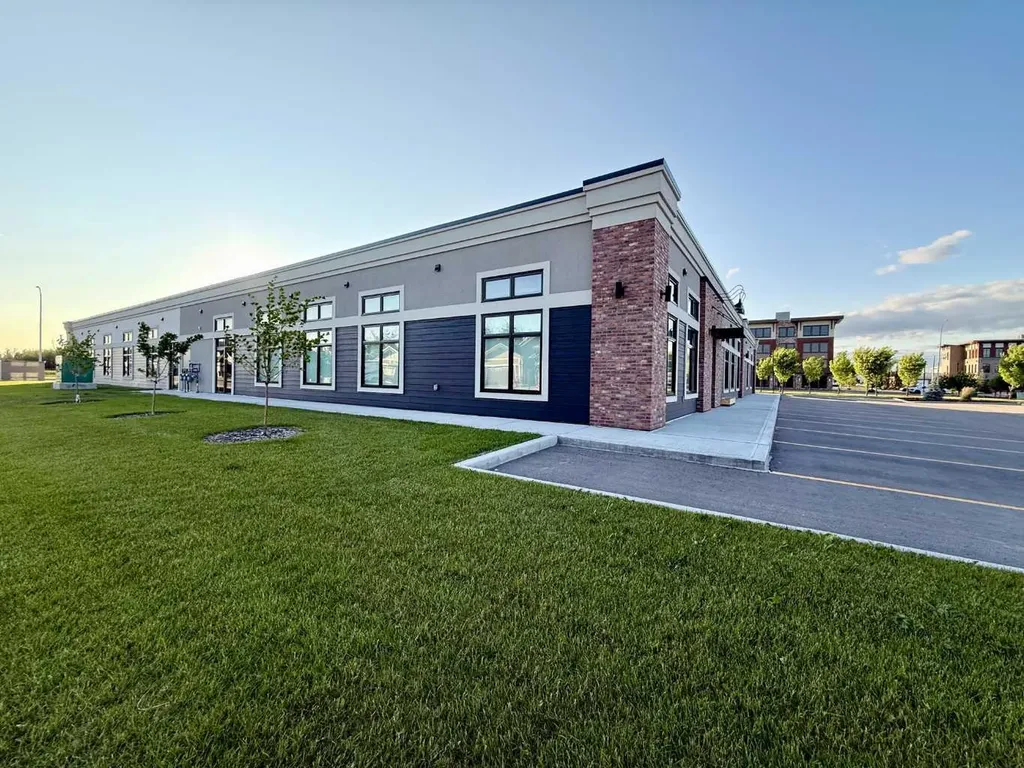 10501 67 Avenue Grande Prairie AB T8W 0K8