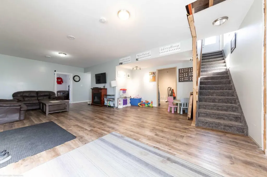 26 Hillmond Avenue Hillmond SK S0M 0W0