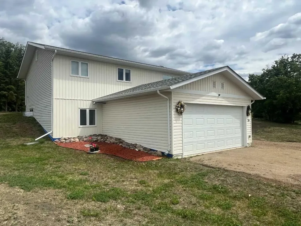 26 Hillmond Avenue Hillmond SK S0M 0W0