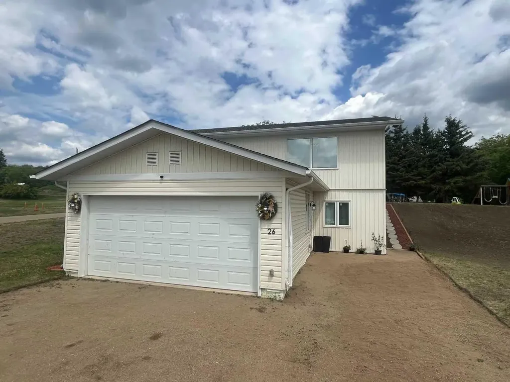 26 Hillmond Avenue Hillmond SK S0M 0W0