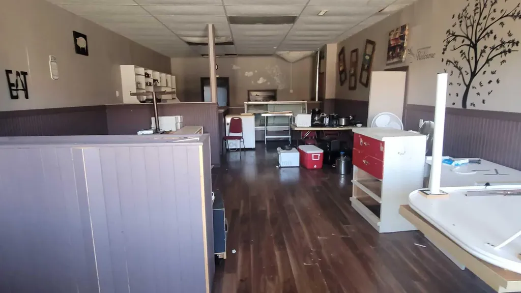 4918 50 Avenue Castor AB T0C0X0