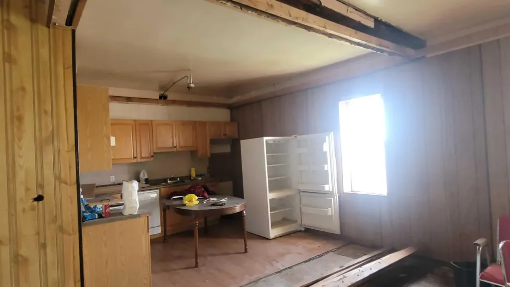 4918 50 Avenue Castor AB T0C0X0