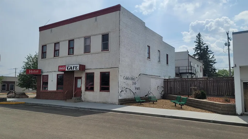 4918 50 Avenue Castor AB T0C0X0