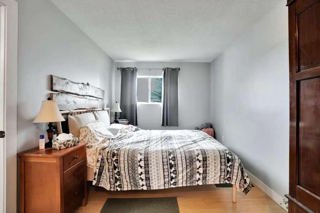 8-1415 Sec 582 Highway Didsbury AB T0M 0W0
