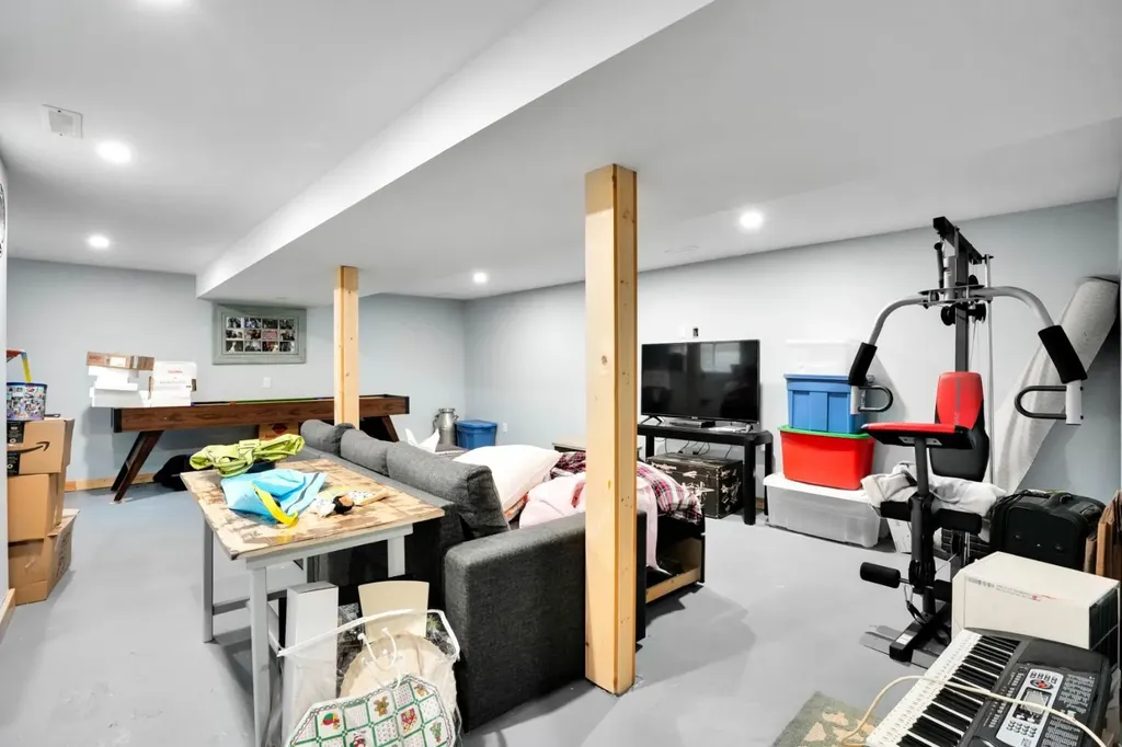 8-1415 Sec 582 Highway Didsbury AB T0M 0W0