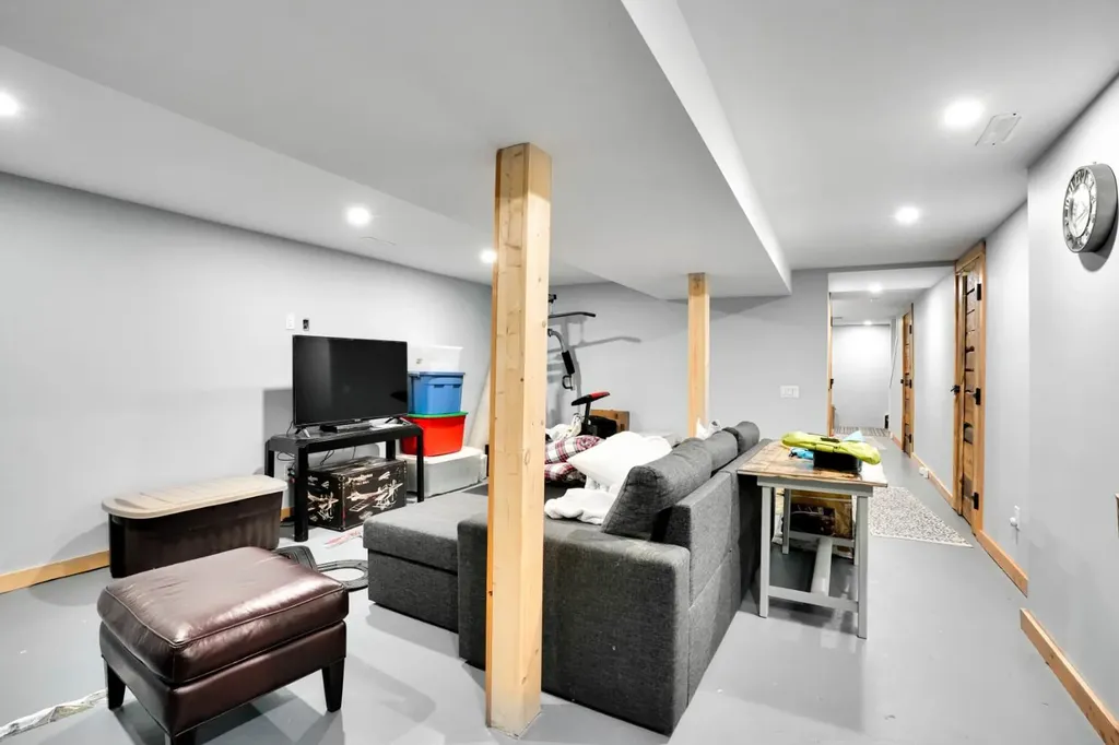 8-1415 Sec 582 Highway Didsbury AB T0M 0W0