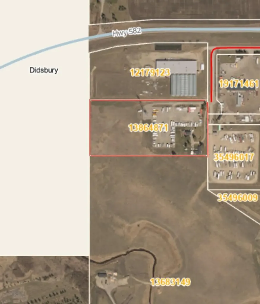 8-1415 Sec 582 Highway Didsbury AB T0M 0W0