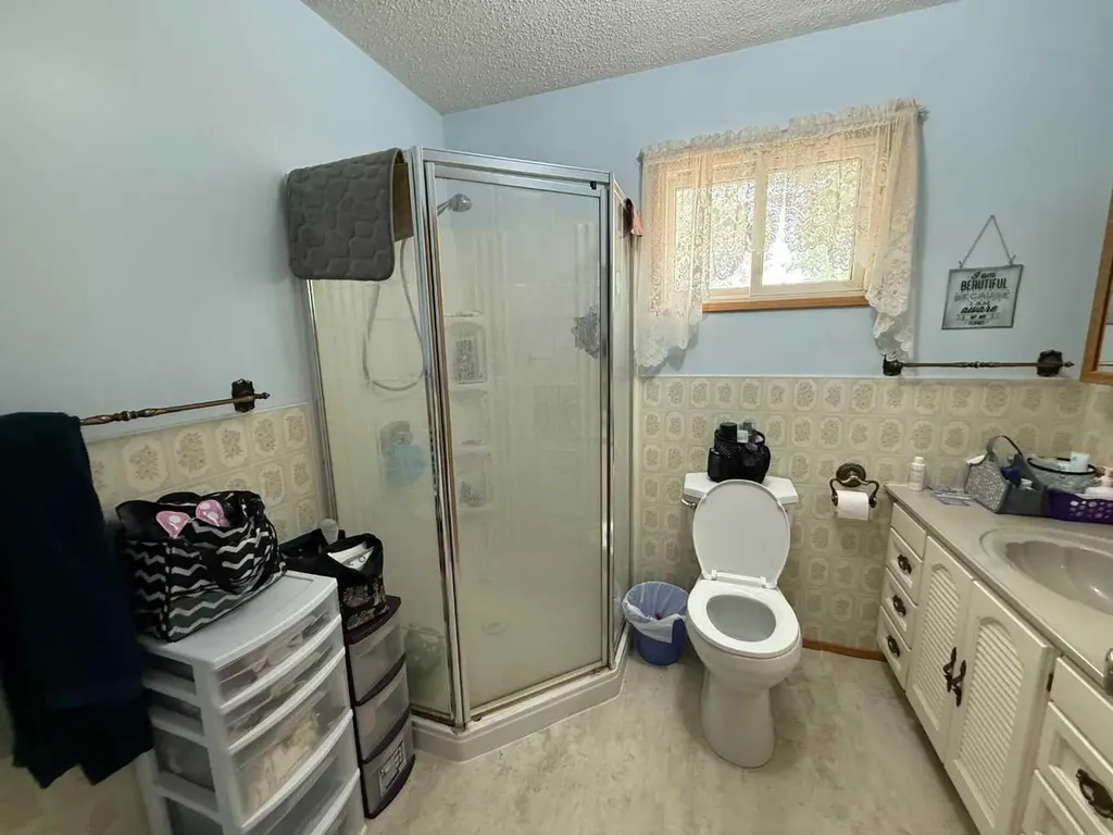 5136 46 Street Provost AB T0B3S0