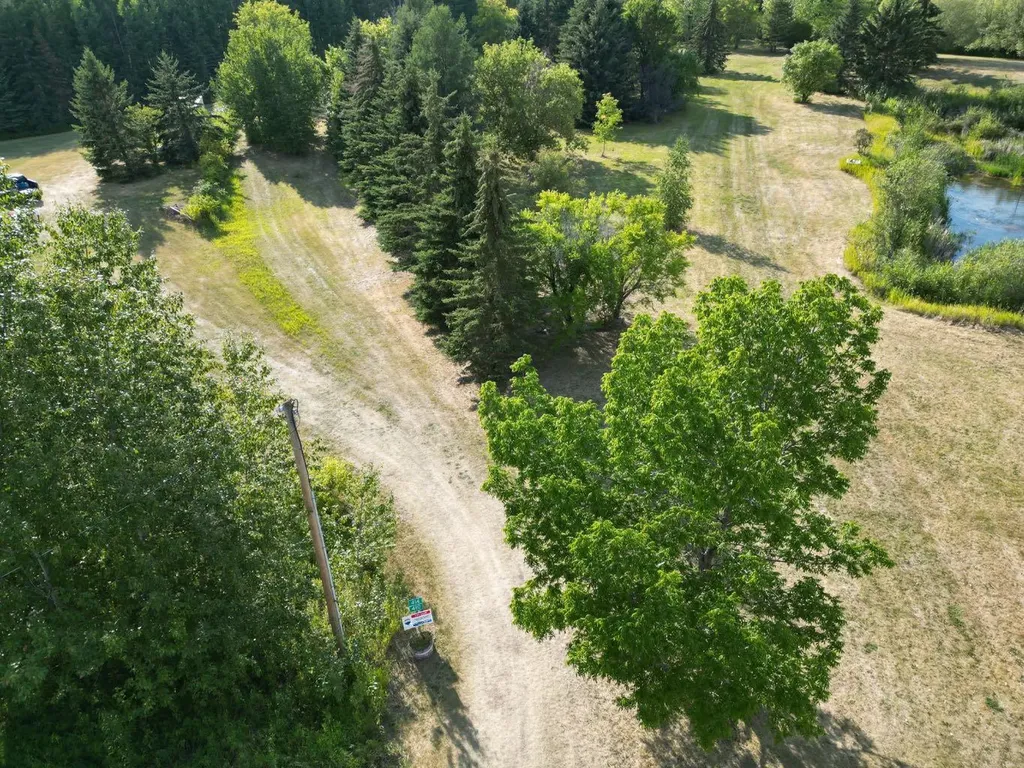 414 11355 640 Township Rural Lac La Biche County AB T0A 2C2