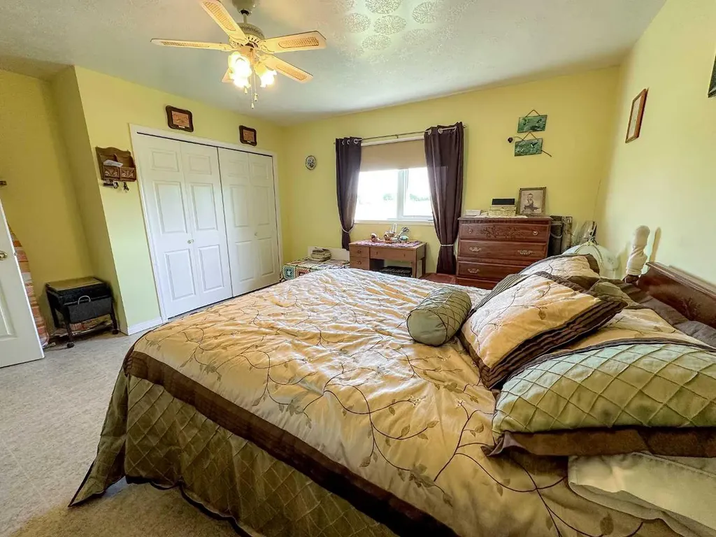 13077 Twp Road 791 Rural Saddle Hills County AB T0H 0A0