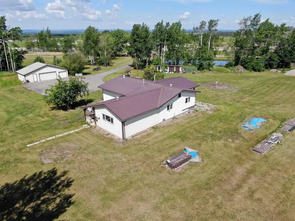 13077 Twp Road 791 Rural Saddle Hills County AB T0H 0A0
