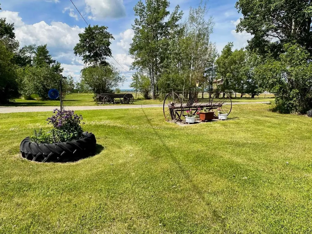 13077 Twp Road 791 Rural Saddle Hills County AB T0H 0A0