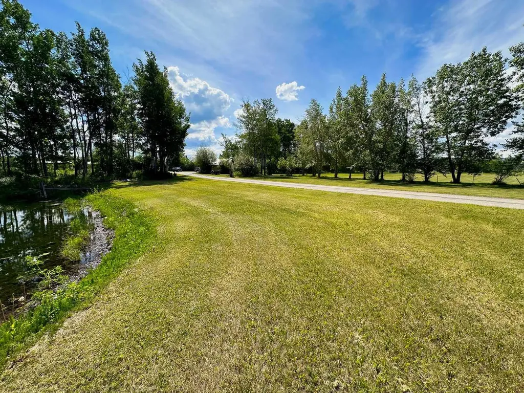 13077 Twp Road 791 Rural Saddle Hills County AB T0H 0A0