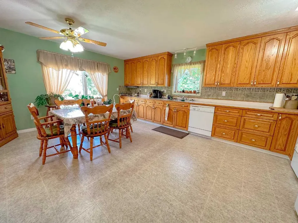 13077 Twp Road 791 Rural Saddle Hills County AB T0H 0A0