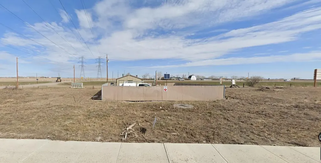 880 Marina Drive Chestermere AB T1X 1Y6