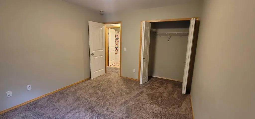 80 Panatella Landing NW Calgary AB T3K 0K8