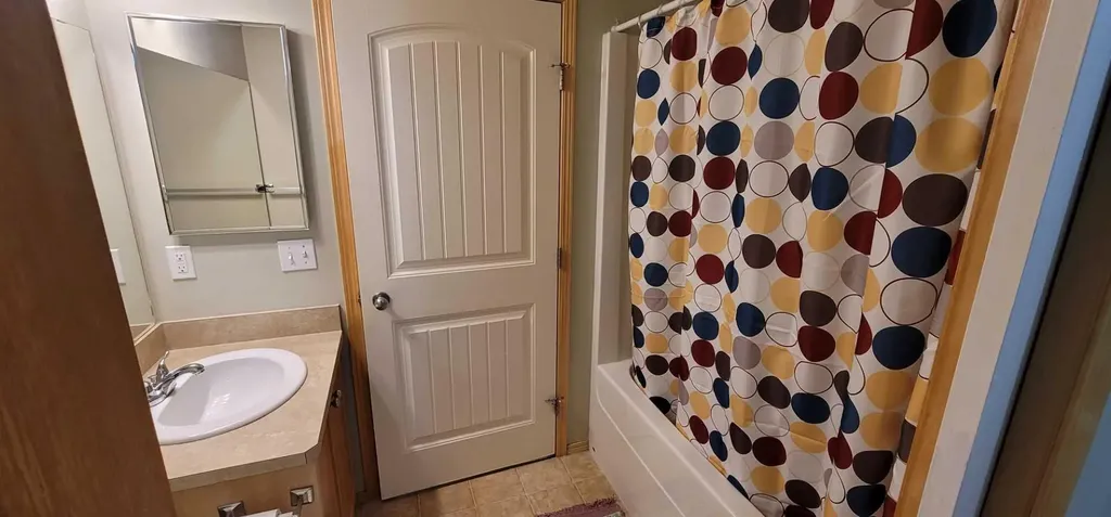 80 Panatella Landing NW Calgary AB T3K 0K8