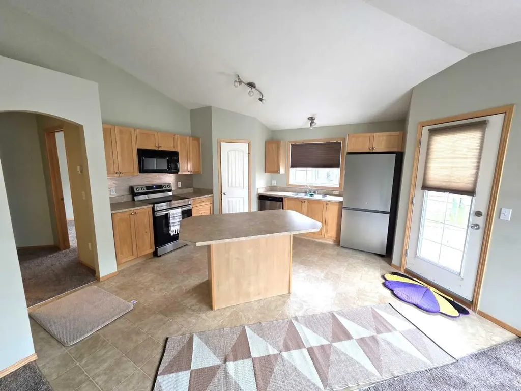 80 Panatella Landing NW Calgary AB T3K 0K8