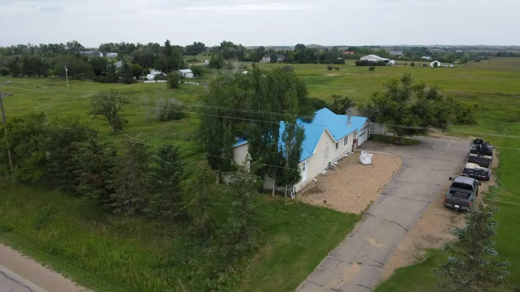 Hanna AB, 406 Fox Lake Trail