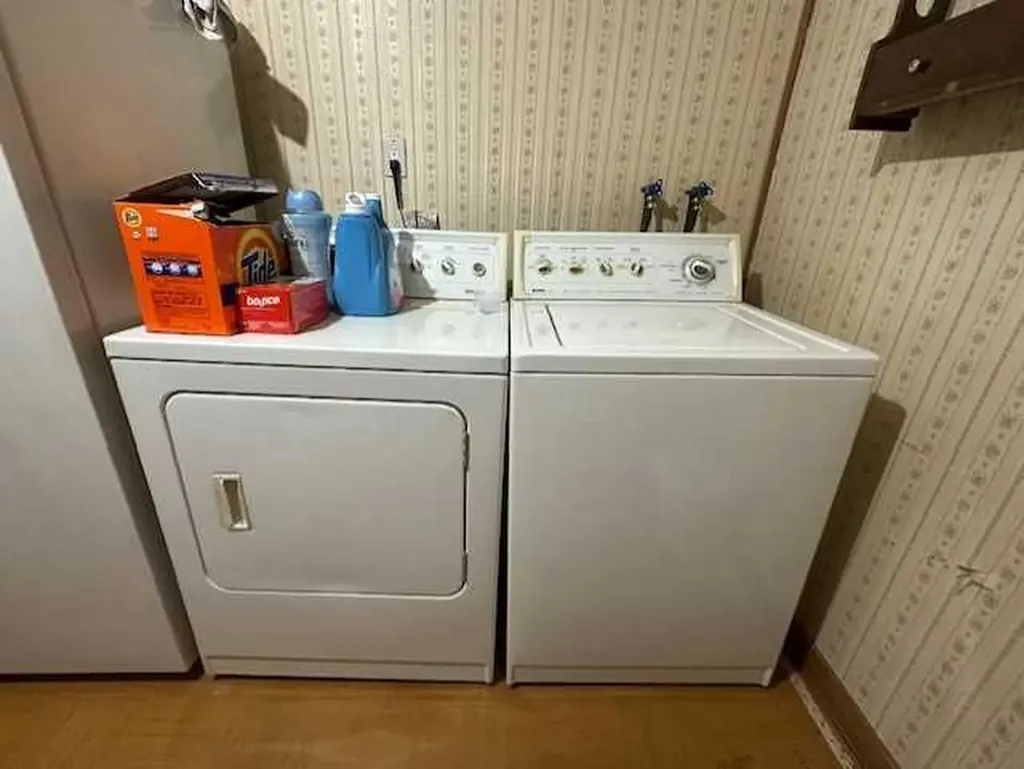 406 Fox Lake Trail Hanna AB T0J1P0