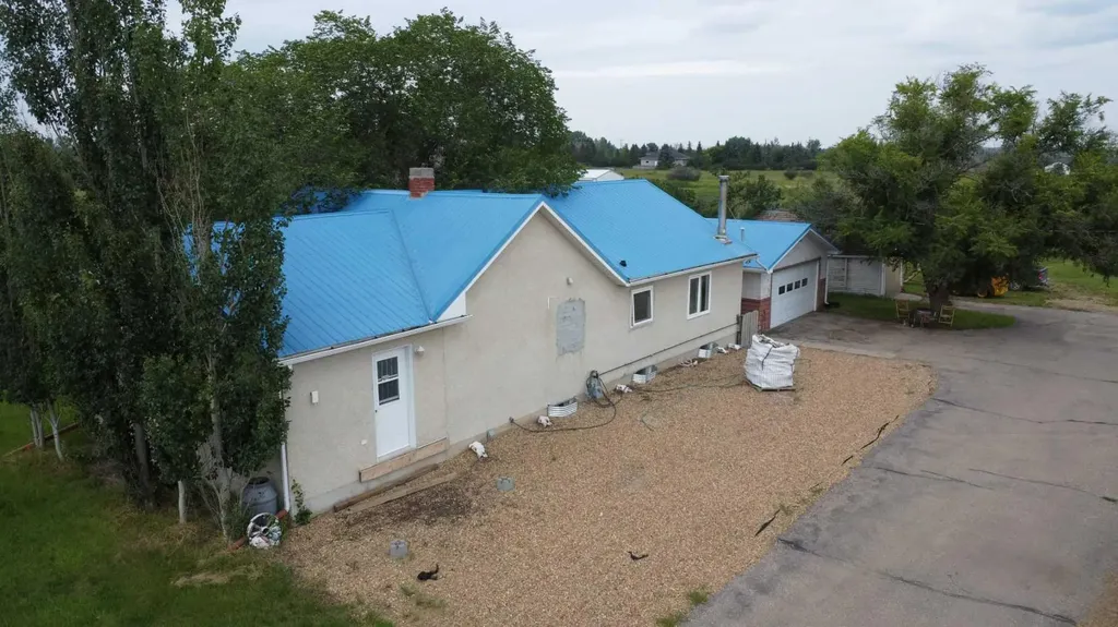 406 Fox Lake Trail Hanna AB T0J1P0