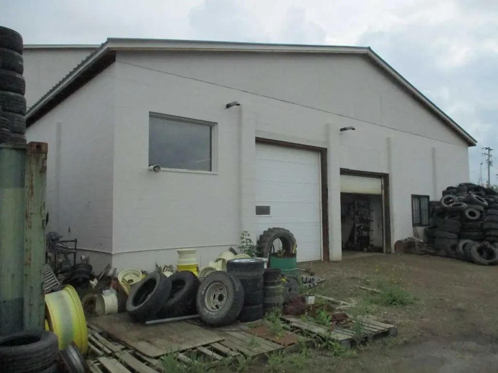 404 1st Street SW Manning AB T0H 2M0