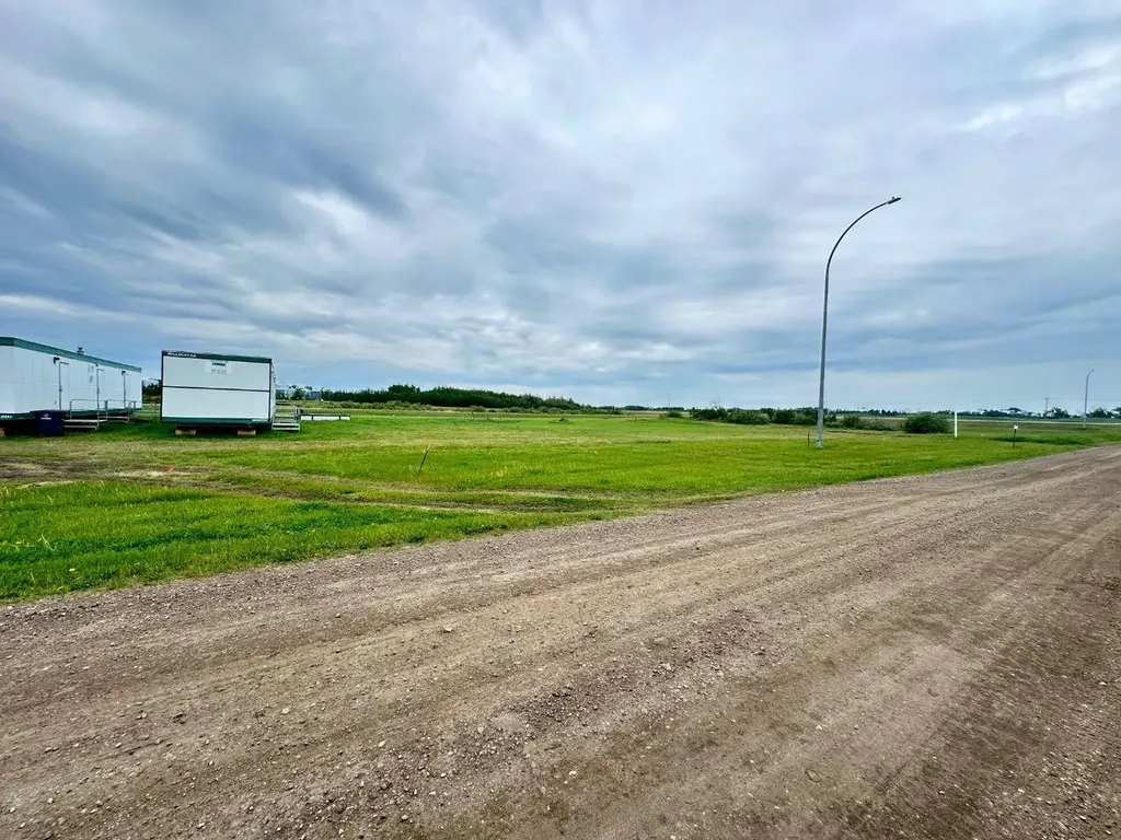 Lot 1, Block 13 2 Street W Waseca SK S0M 3A0