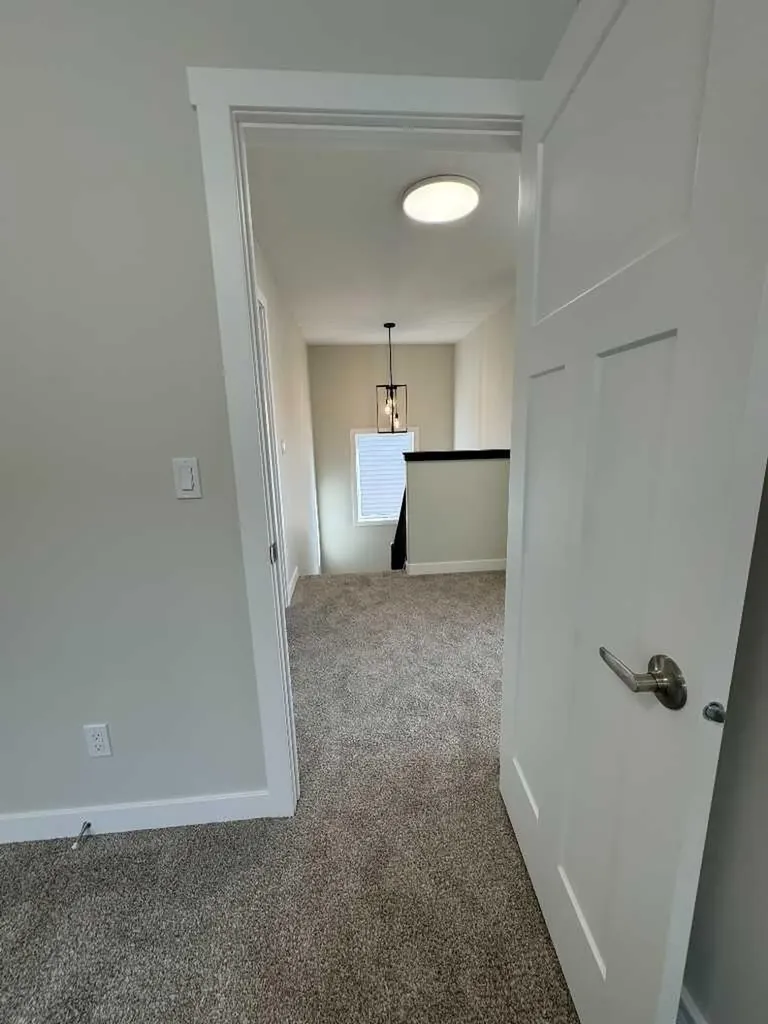 49 Emmett Crescent Red Deer AB T4P 3G8