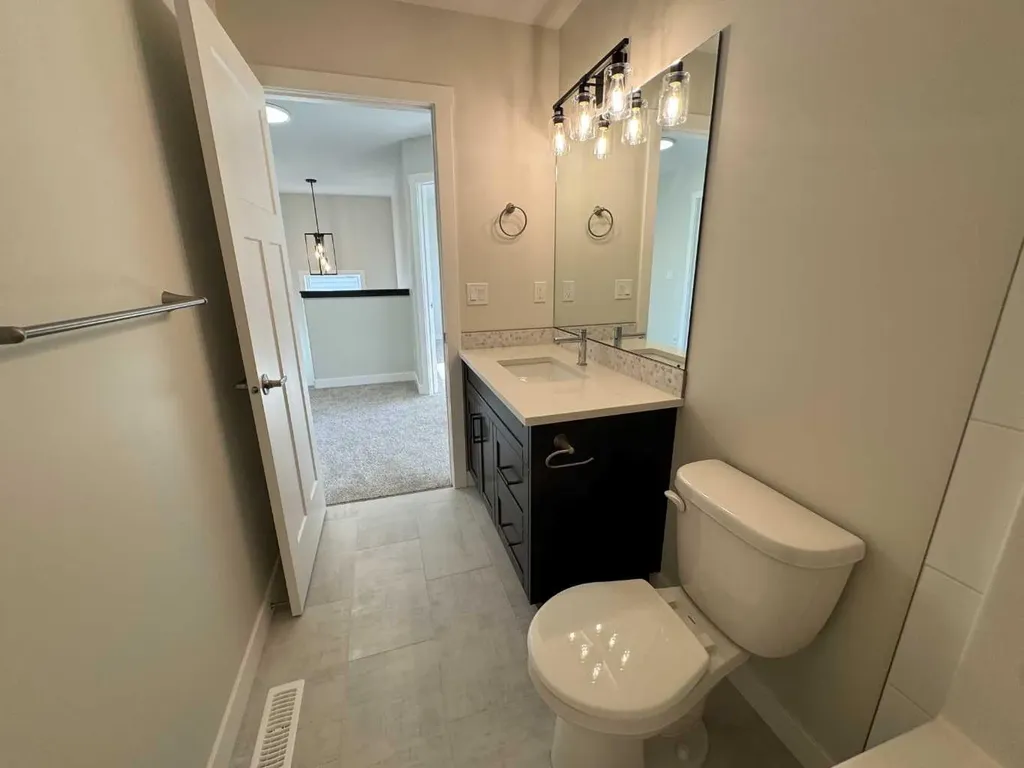 49 Emmett Crescent Red Deer AB T4P 3G8