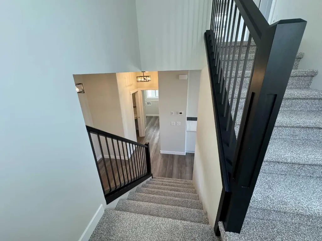 49 Emmett Crescent Red Deer AB T4P 3G8