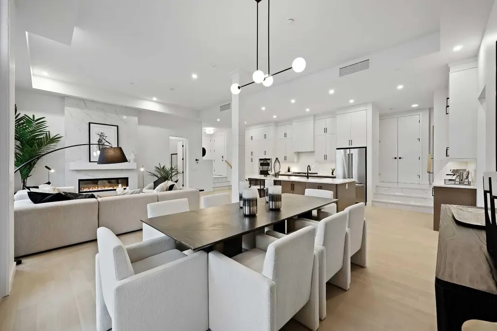 160 Marina Cove SE Calgary AB T3M 3P4