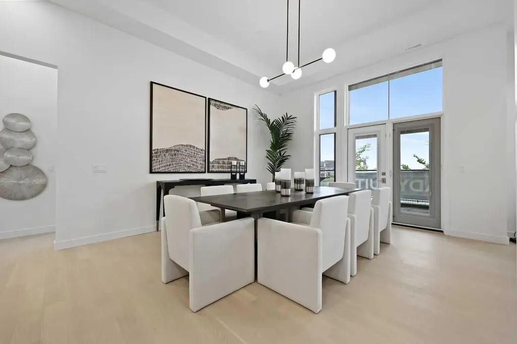 160 Marina Cove SE Calgary AB T3M 3P4