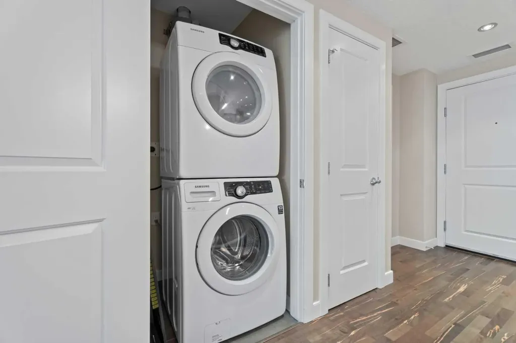1110 3 Avenue NW Calgary AB T2N 4J3