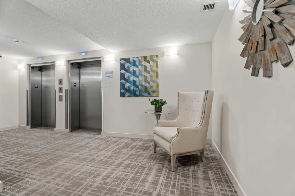 1110 3 Avenue NW Calgary AB T2N 4J3