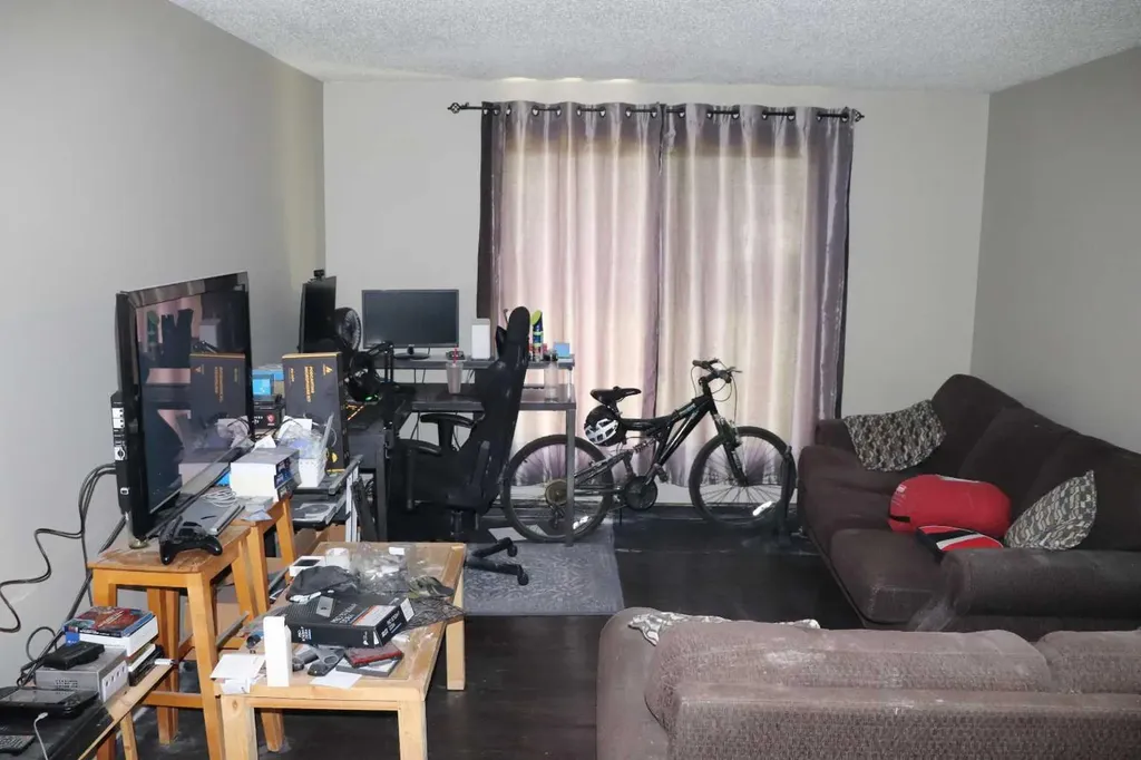 1221a Westhaven Drive Edson AB T7E 1P8