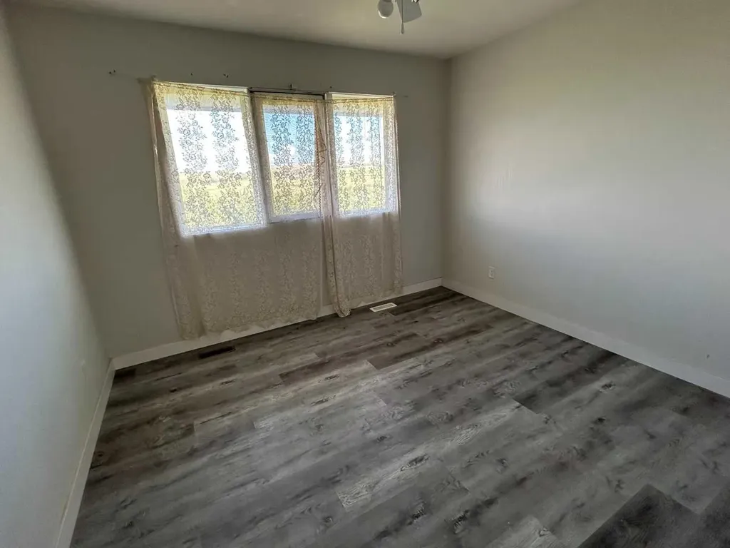 284009 Range Road 225 Rural Kneehill County AB T0M0L0