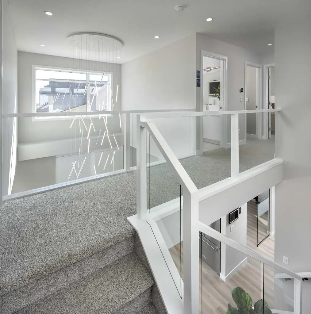 51 Heartwood Villas SE Calgary AB T3S 0R6