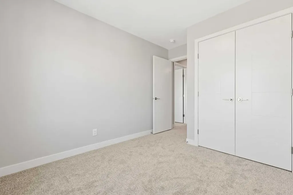 7055 Rangeview Avenue SE Calgary AB T3S 0R1