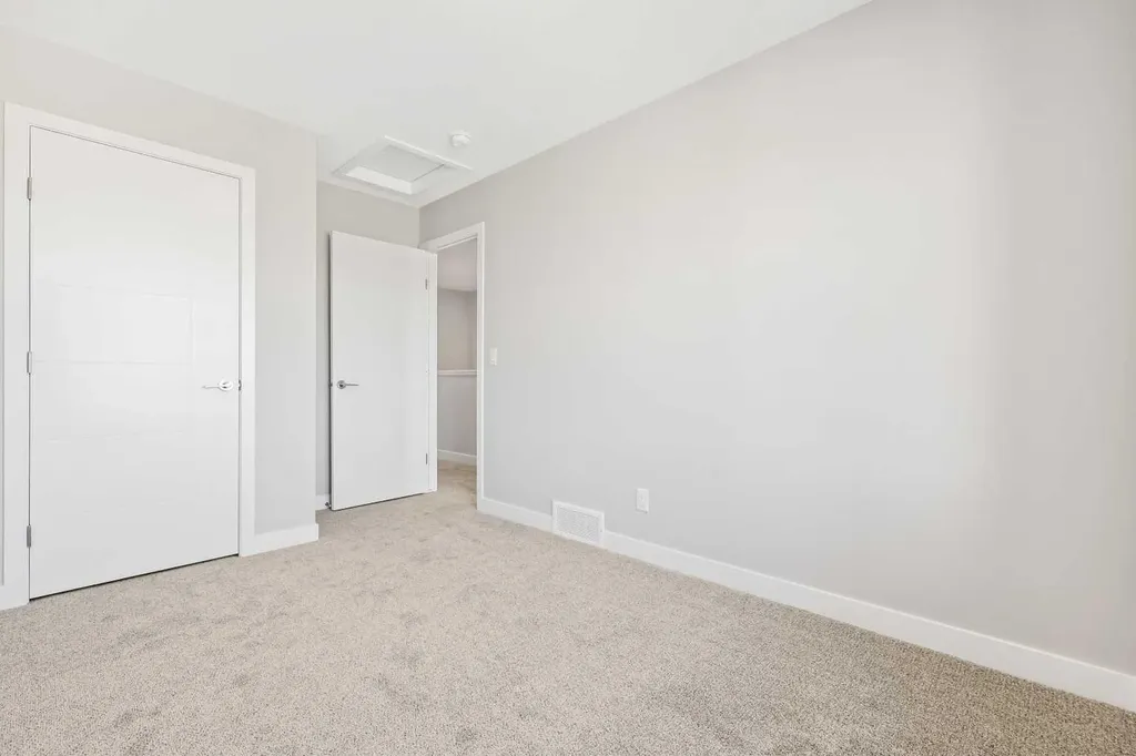 7055 Rangeview Avenue SE Calgary AB T3S 0R1