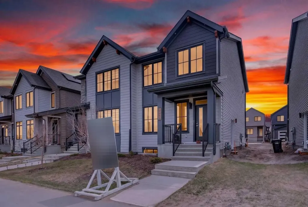 7055 Rangeview Avenue SE Calgary AB T3S 0R1