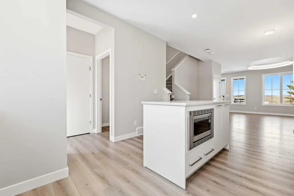 7055 Rangeview Avenue SE Calgary AB T3S 0R1