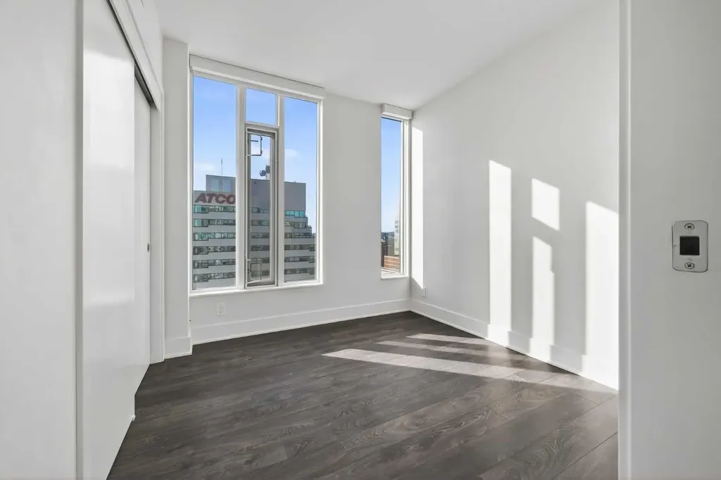 901 10 Avenue SW Calgary AB T2R 0B5