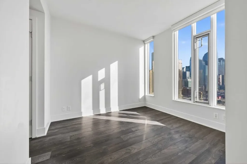 901 10 Avenue SW Calgary AB T2R 0B5