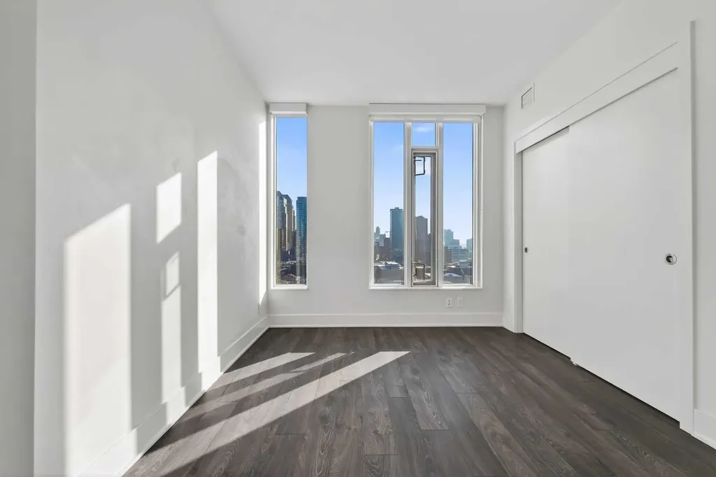 901 10 Avenue SW Calgary AB T2R 0B5