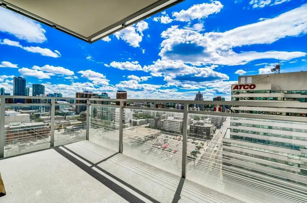 901 10 Avenue SW Calgary AB T2R 0B5