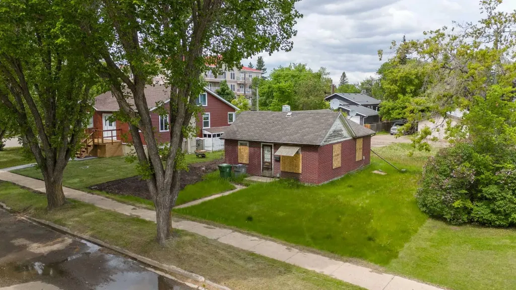 4732 47 Street Lloydminster SK S9V 0K1