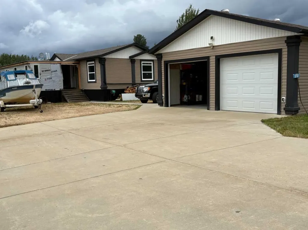 2600 Gooseberry Lane Wabasca AB T0G 2K0