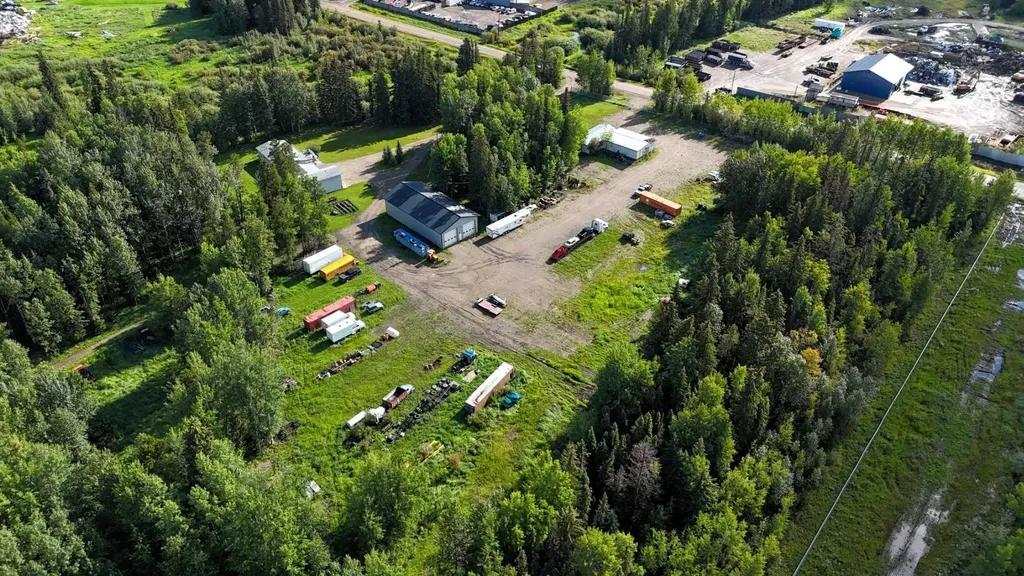 710 54 Street S Edson AB T7E 1V1